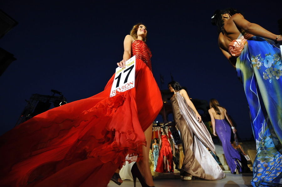 Una joven argentina gana el título de Miss Mundial6