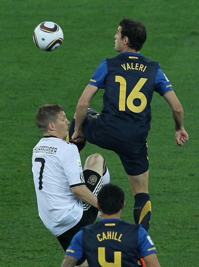 En el partido de Alemania vs Australia, la selección alemana gana 4 goles y termina el partido con 4-0. 