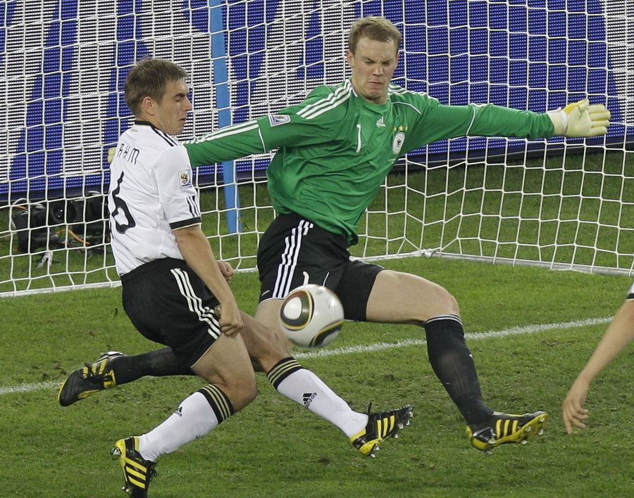 En el partido de Alemania vs Australia, la selección alemana gana 4 goles y termina el partido con 4-0. 