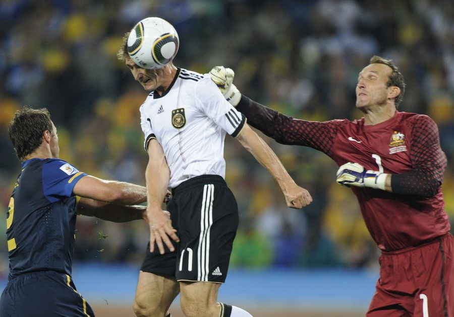 En el partido de Alemania vs Australia, la selección alemana gana 4 goles y termina el partido con 4-0. 