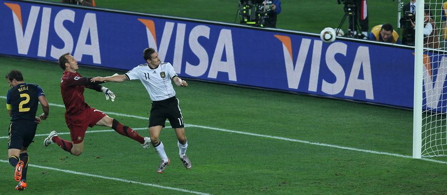 En el partido de Alemania vs Australia, la selección alemana gana 4 goles y termina el partido con 4-0. 