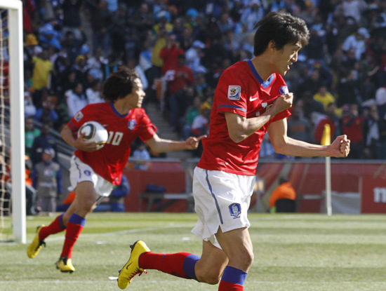 图文-[小组赛]阿根廷VS韩国李青龙庆祝进球