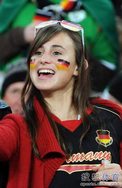 La aficionada alemana más guapa 