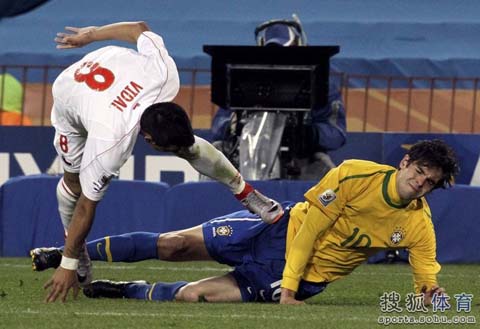 Brasil pasa cuartos final Chile 3-0 copa mundial 2010 5