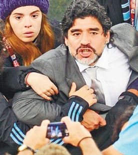 Maradona-Mundial-Sudáfrica-2010-Argentina