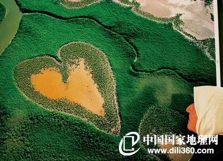 Paisajes naturales en forma de 'corazón' 2