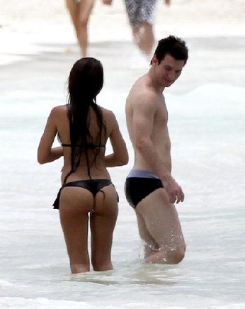 Messi y su novia descansan en Cancún