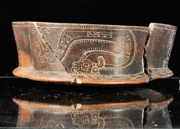 Objetos de la tumba de los antiguos maya hallada en Guatemala 5