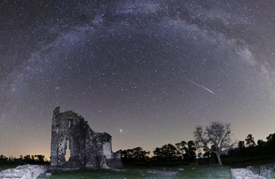 Llegan a la Tierra las lluvias de meteoritos perseidas 6