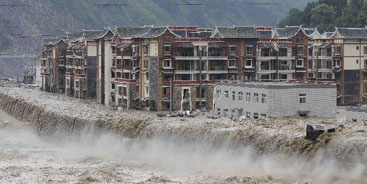 Las inundaciones y los corrimientos de tierras devastan el distrito de Wenchuan 