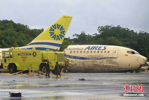 muerto-heridos-impacto-rayo-avión-colombiano 9