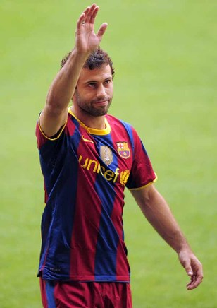  Javier Alejandro Mascherano presenta en el Barça con el número 14