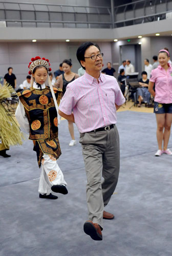 Estudiantes aficionados Ópera Beijing 5