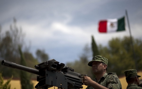 México-muestra-desarrollo-industria-militar-bicentenario-independencia 2