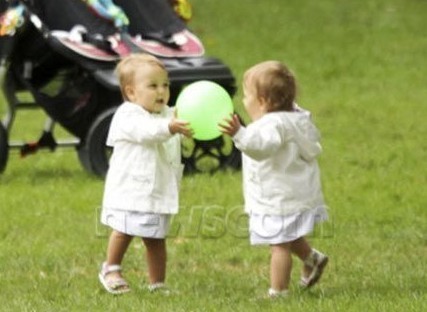 Nuevas fotos de la gemela hija de Federer