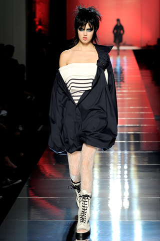 Desfile de Jean Paul Gaultier tras despedida Hermes 2