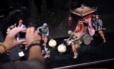 Exhibición de trabajos del sucesor de las Figuritas de Arcilla Zhang