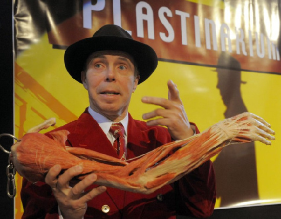 Doctor Muerte,Gunther Von Hagens, cadáveres ,cadáveres plastificados haciendo el amor