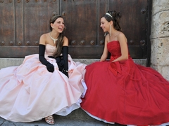 Muchachas bellísimas cubanas: ¿cómo celebran sus cumpleaños de 15 años?
