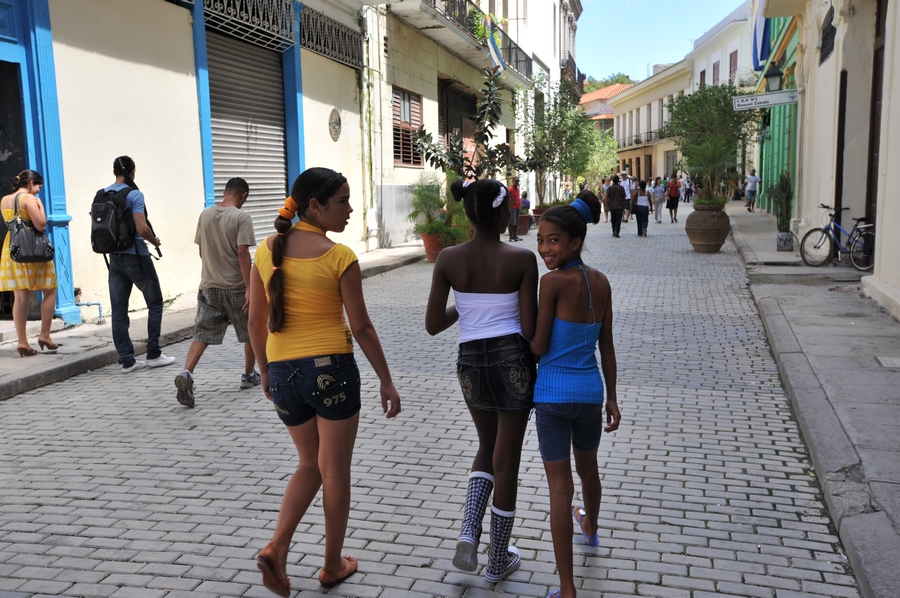 La Habana-Cuba-vida-gente-normal-calles 1