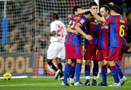 El Barça, con 5 goles, derrota a Sevilla 
