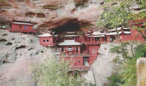 Siete templos colgantes en China 