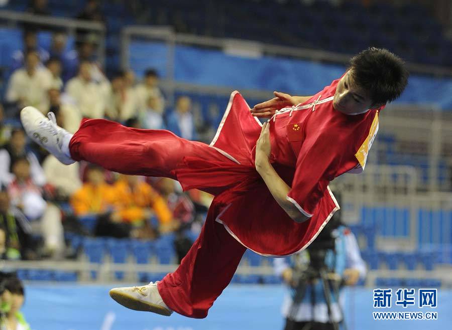 Yuan Xiaochao, atleta chino de Wushu, ganó el primer oro para China en los Juegos Asiáticos 3