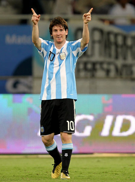 Argentina vence 1-0 Brasil gol Messi 1