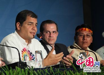 Rafael Correa: Lucha contra el cambio climático es más política que técnica