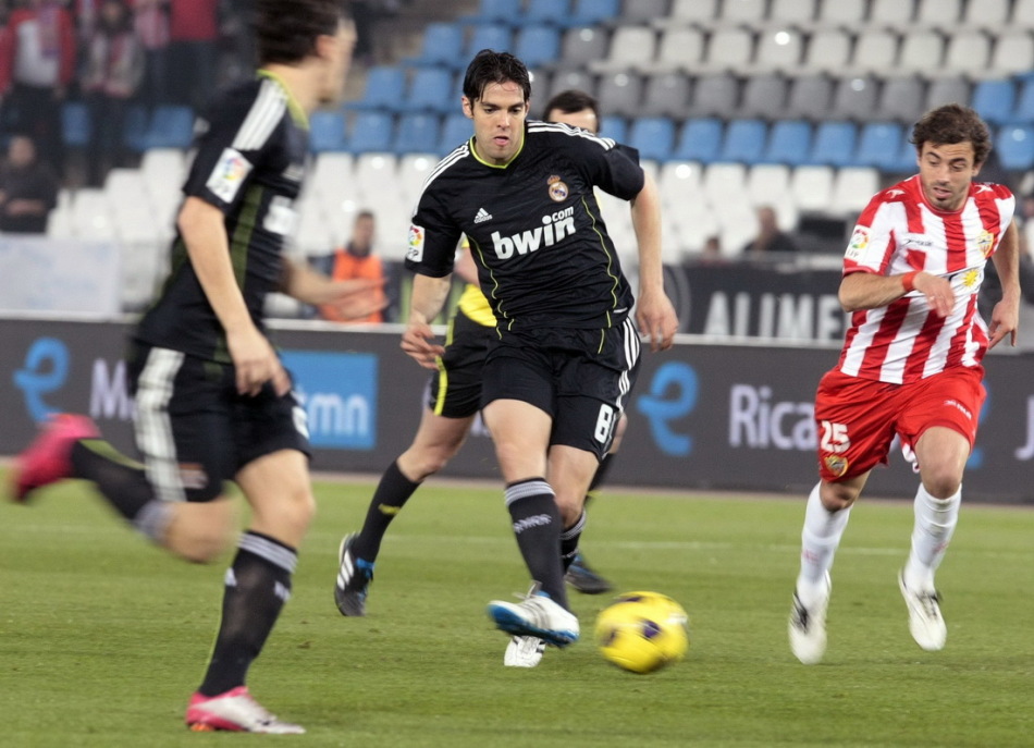 Pinchazo grave del Madrid en Almería