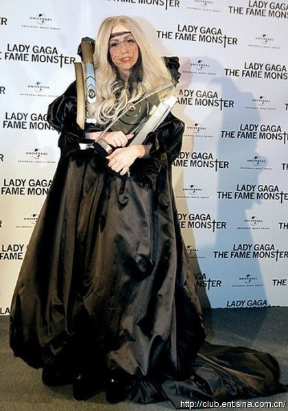 Las ropas exageradas de Lady Gaga en 2010