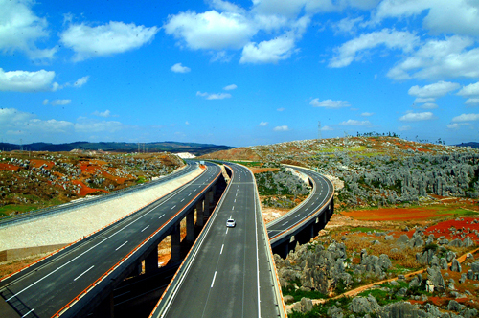 China ampliará red de carreteras rurales 1