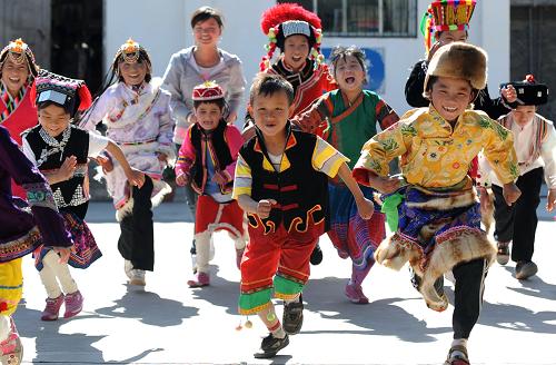 El pueblo de las minorías étnicas chinas 6