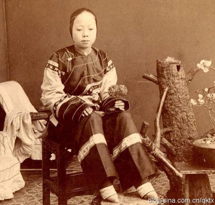  antigua-China-mujeres-pies 6
