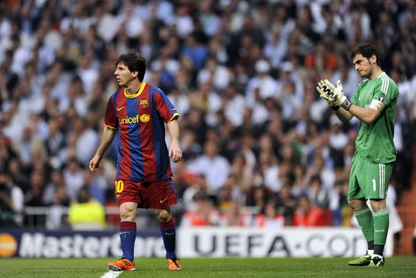 Messi sentencia a un Madrid con diez