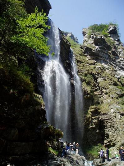 diez cataratas más populares China 11