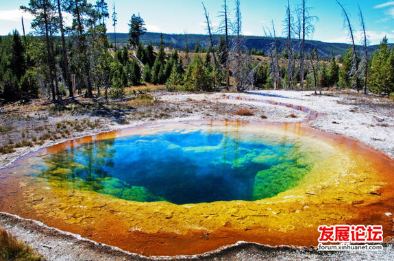 Morning Glory pool, pozo de agua caliente que puede cambiar colores