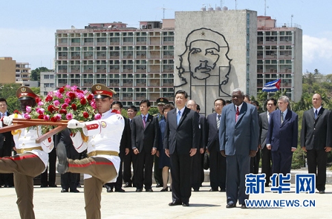 Xi Jinping-José Martí-homenaje 2