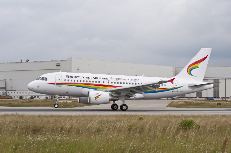 Tíbet Airlines Recibe Primer Avión Airbus A319_Spanish.china.org.cn