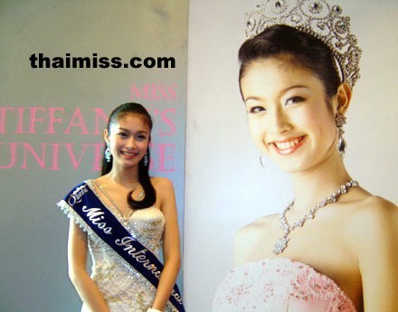 La transexual más hermosa de Tailandia 11