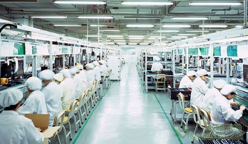 Foxconn, robots ,tecnología , empresa china , economía