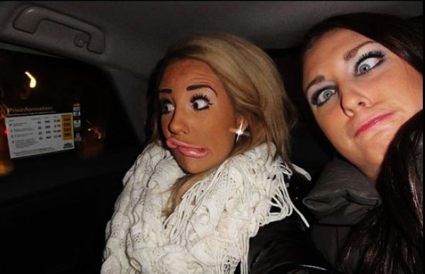 La Chica más sexy de Suecia ,Alexandra Nilsson,operaciones estéticas ,cuerpo desnudo ,Facebook, blogger, Kissie