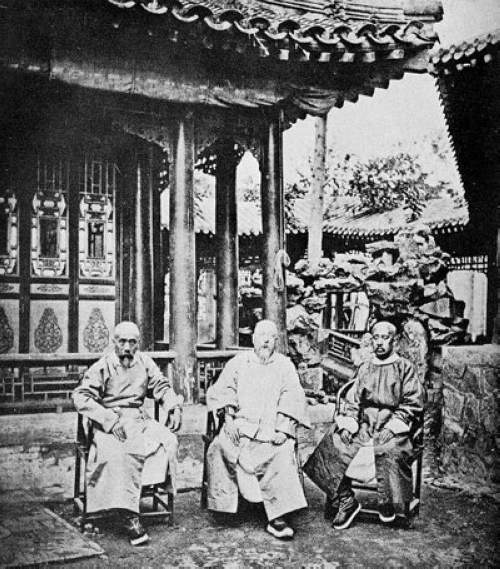 Los cortesanos de las postrimerías de Dinastía Qing