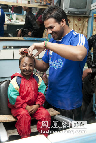 El fisicoculturista más pequeño del mundo desea encontrar un romance 8