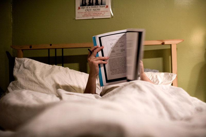 Vida verdadera de lesbianas bajo lentes de cámara de fotógrafos