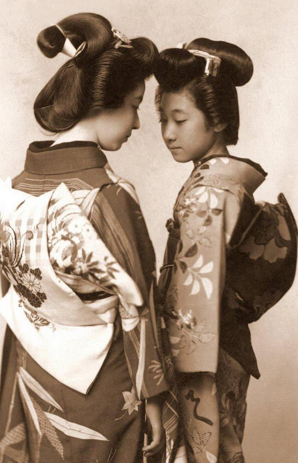 Fotos secretas de las mujeres ¨Geisha¨ en la Japón antigua