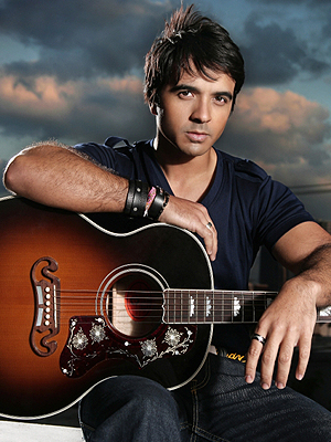 Las diez voces más encantadoras de los cantantes hispanohablantes-- Luis Fonsi