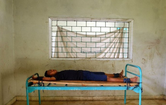 Documental: vida real de la gente en manicomios asiáticos