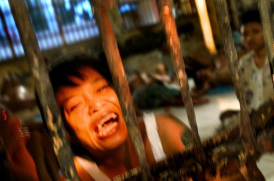 Documental: vida real de la gente en manicomios asiáticos