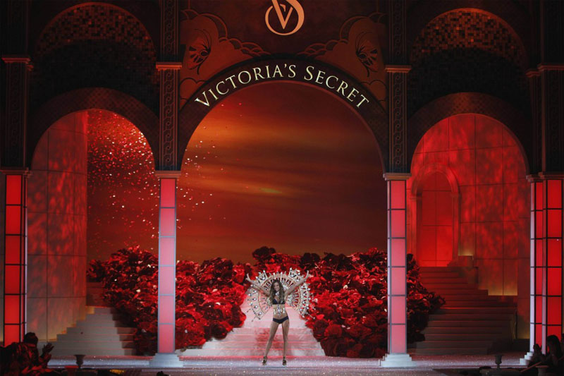 Victoria´s Secret 2011, el desfile de moda más sexy del mundo 2